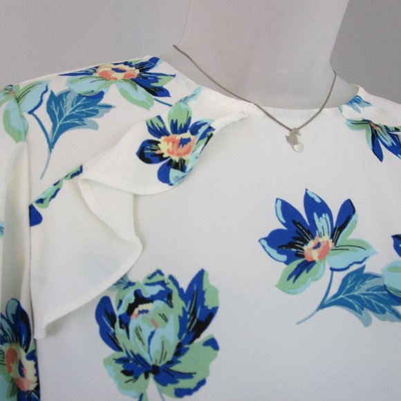 Van Heusen Floral Print Top - Picture 2 of 10